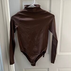 Brand: Skims  // Size: S // Color: Brown